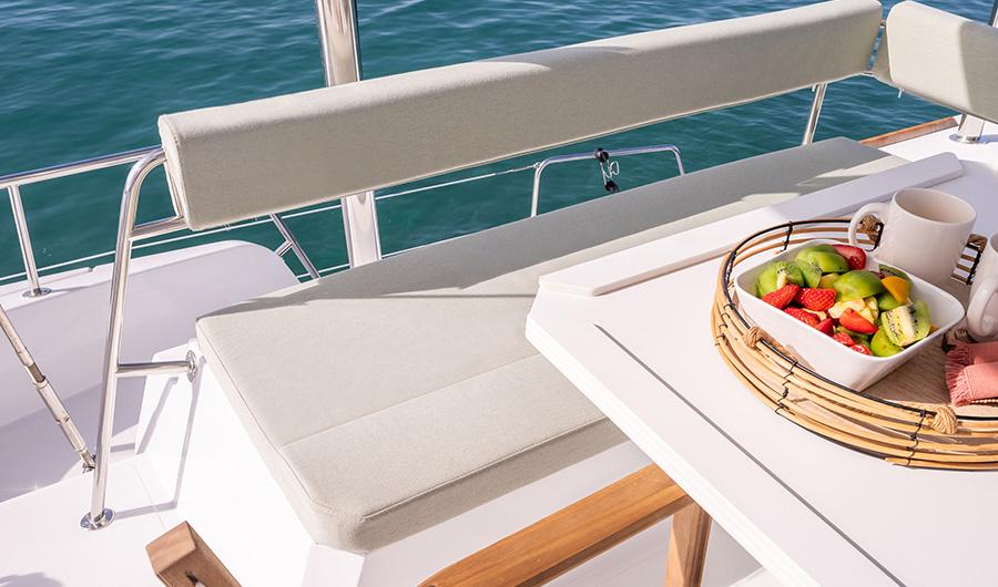 Navegar con estilo: Sunbrella x Bali Catamarans