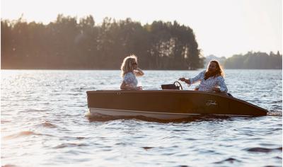 CAVA 350 från Jade Boats