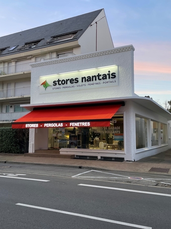 STORES NANTAIS